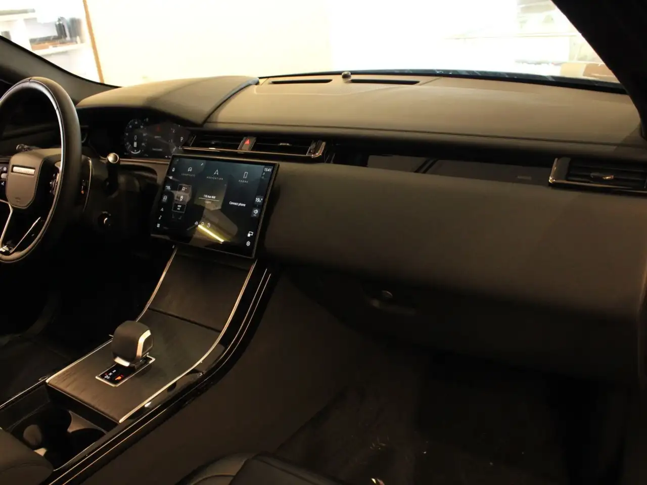Land Rover Range Rover Velar снимка Land Rover Range Rover Velar