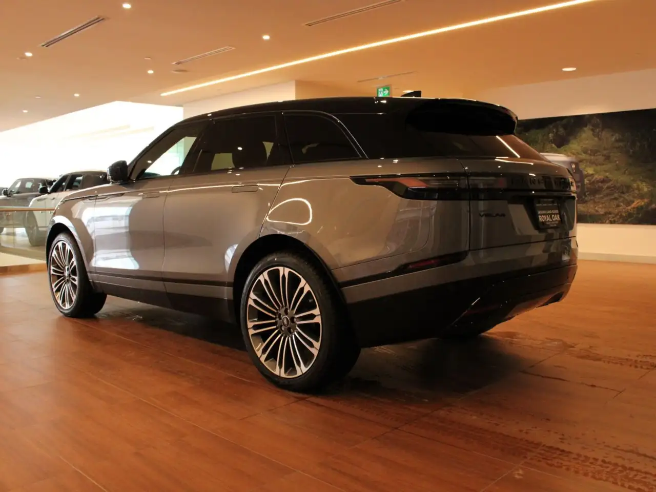 Land Rover Range Rover Velar снимка Land Rover Range Rover Velar