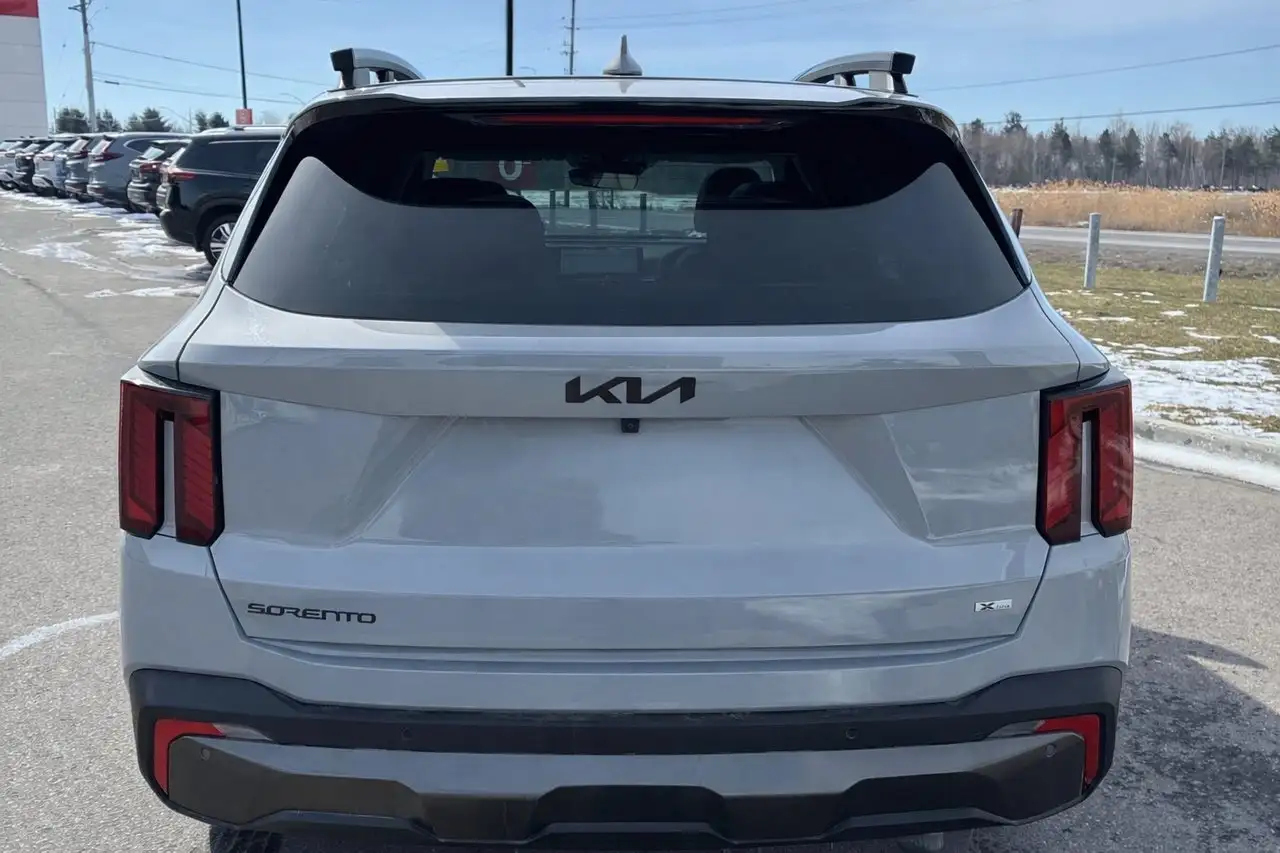 Kia Sorento photo Kia Sorento