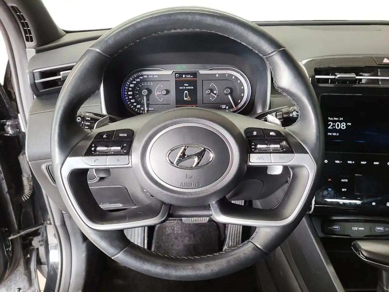 Hyundai Santa Cruz снимка Hyundai Santa Cruz