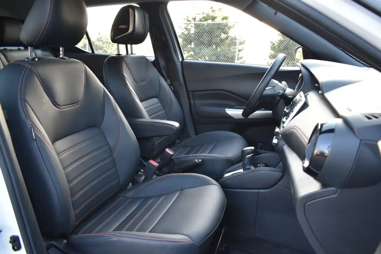 Nissan Kicks photo Nissan Kicks