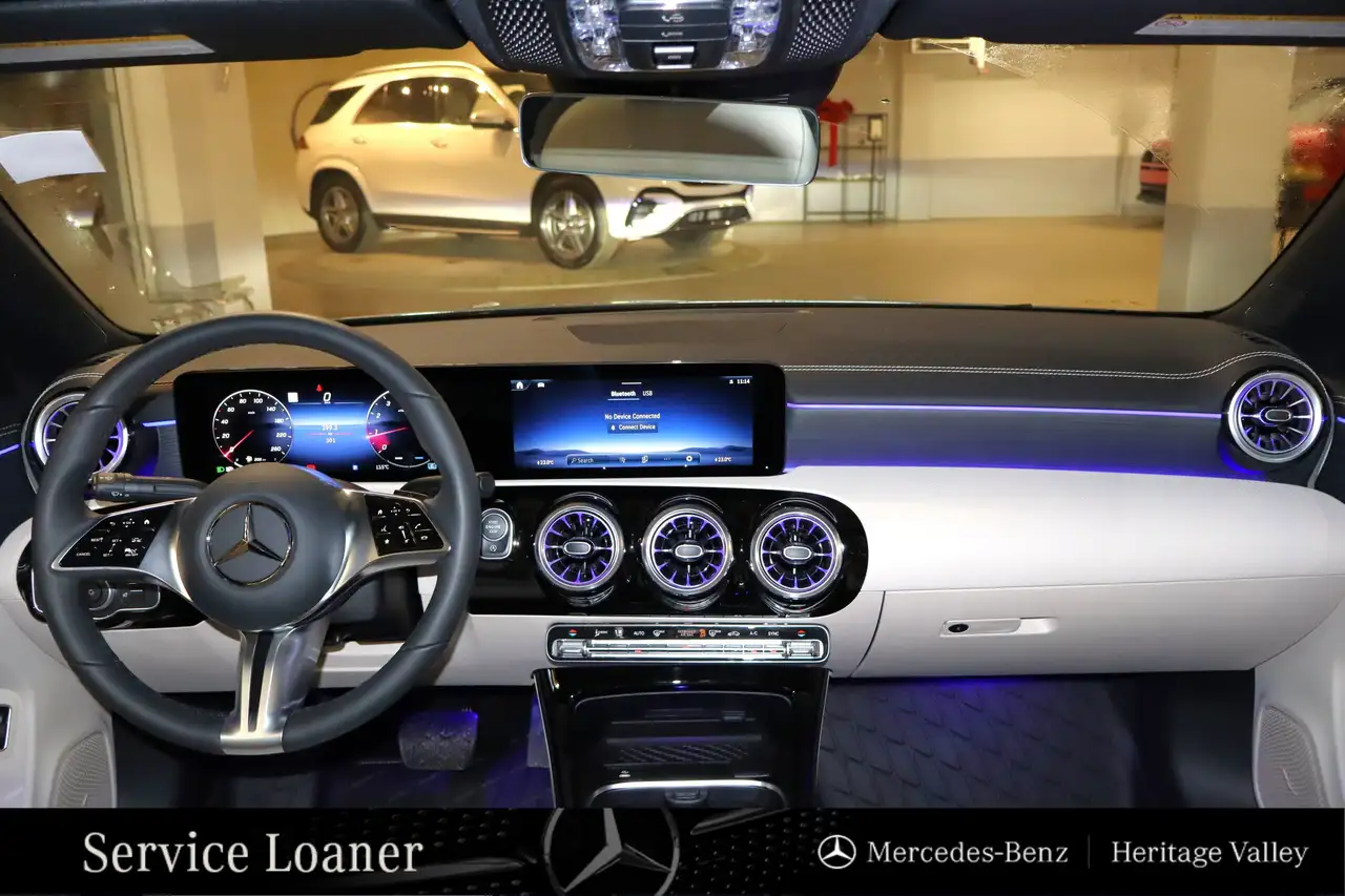 Mercedes-Benz CLA photo Mercedes-Benz CLA