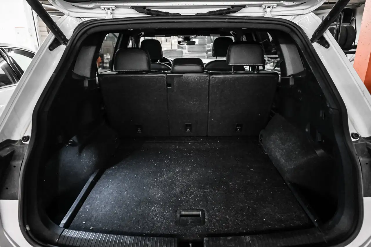 Volkswagen Tiguan снимка Volkswagen Tiguan