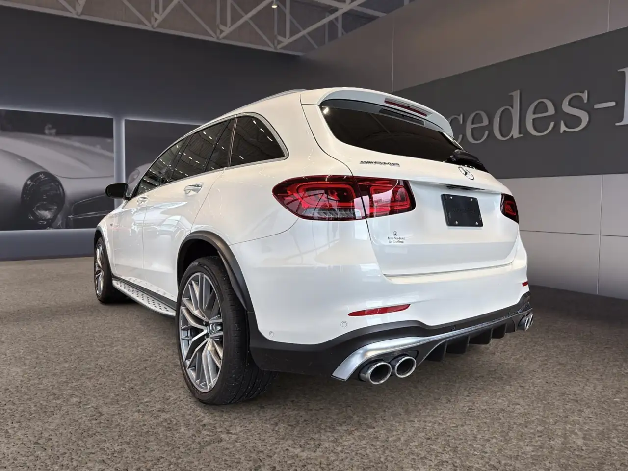 Mercedes-Benz GLC снимка Mercedes-Benz GLC