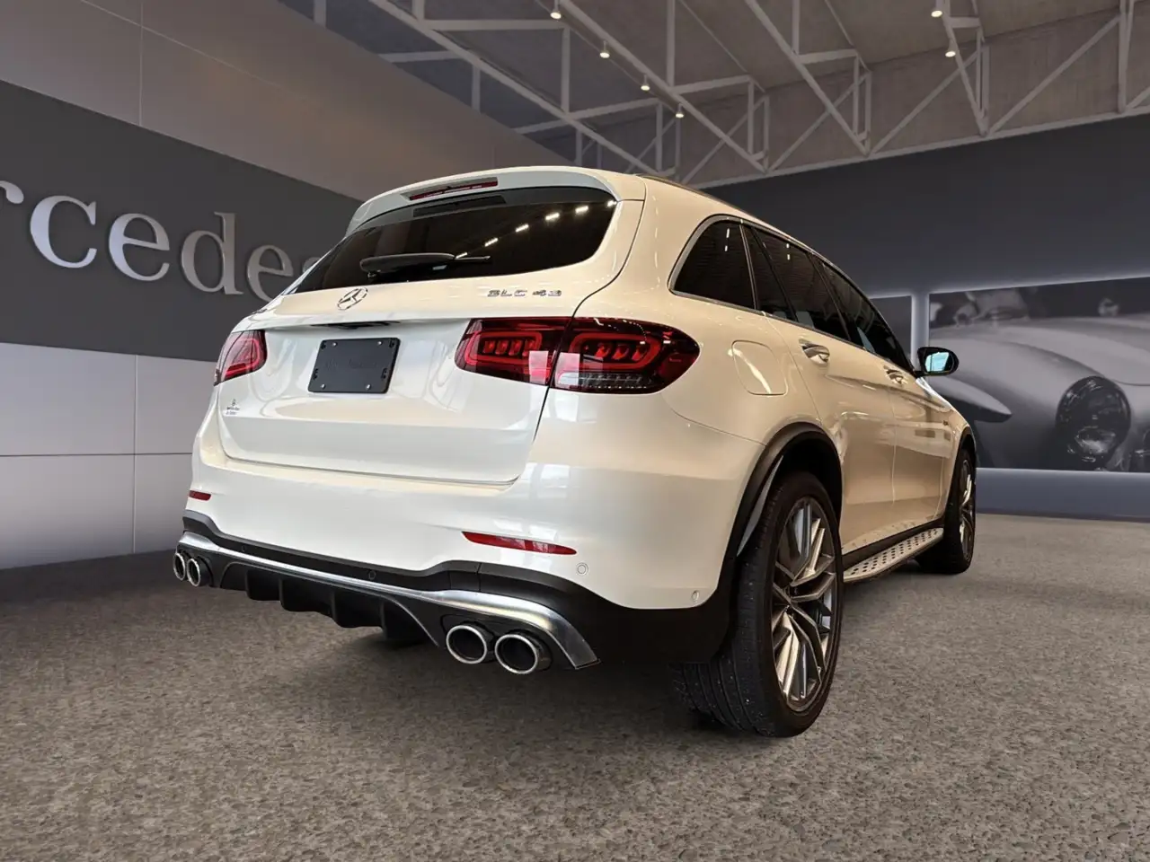 Mercedes-Benz GLC снимка Mercedes-Benz GLC
