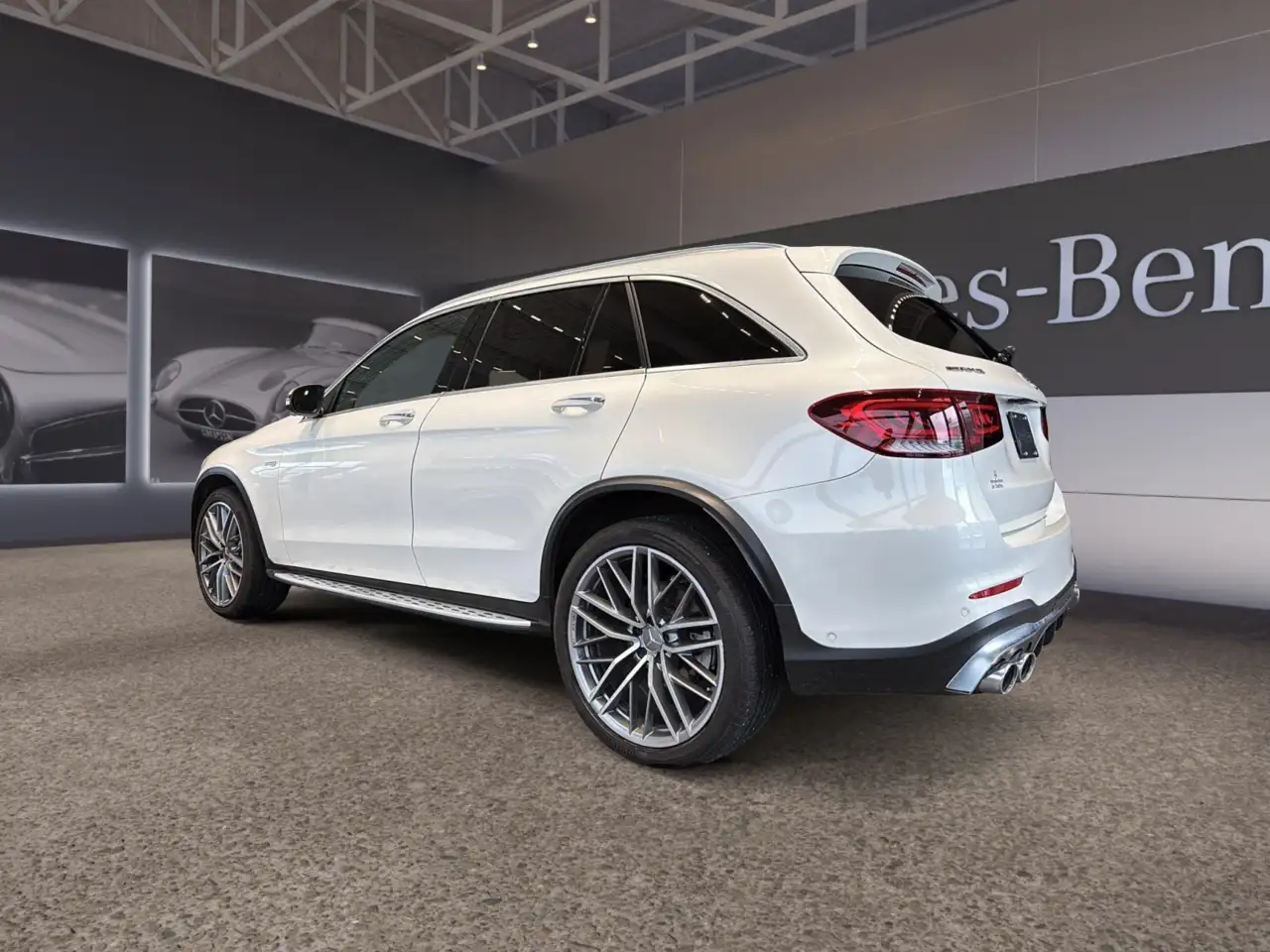 Mercedes-Benz GLC снимка Mercedes-Benz GLC
