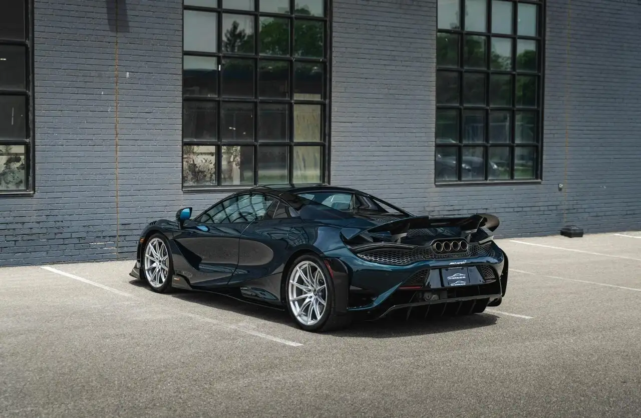 McLaren 765LT fotografie McLaren 765LT