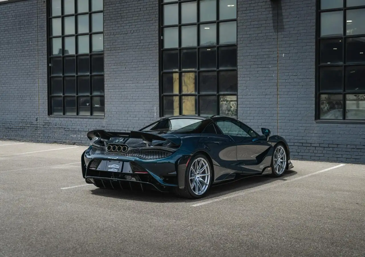McLaren 765LT fotografie McLaren 765LT