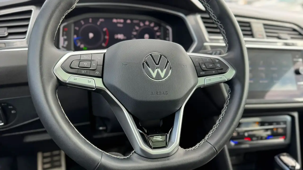 Volkswagen Tiguan снимка Volkswagen Tiguan