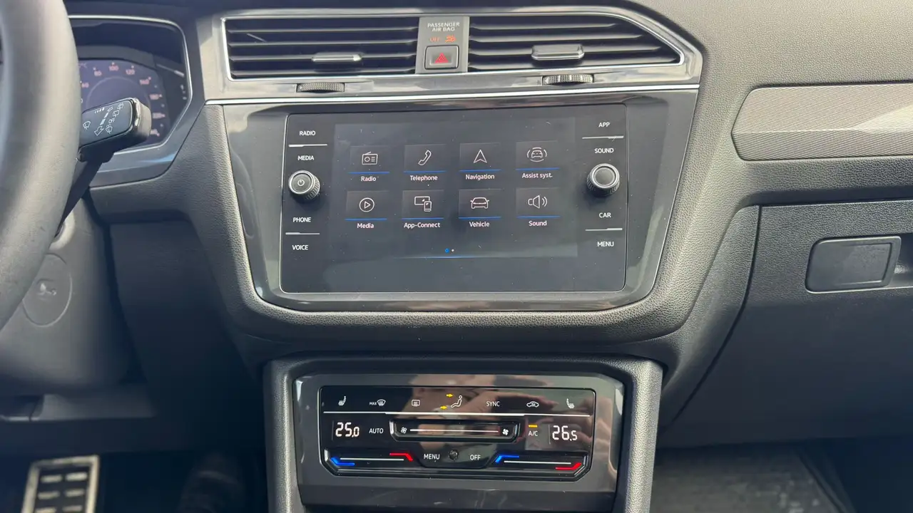 Volkswagen Tiguan снимка Volkswagen Tiguan