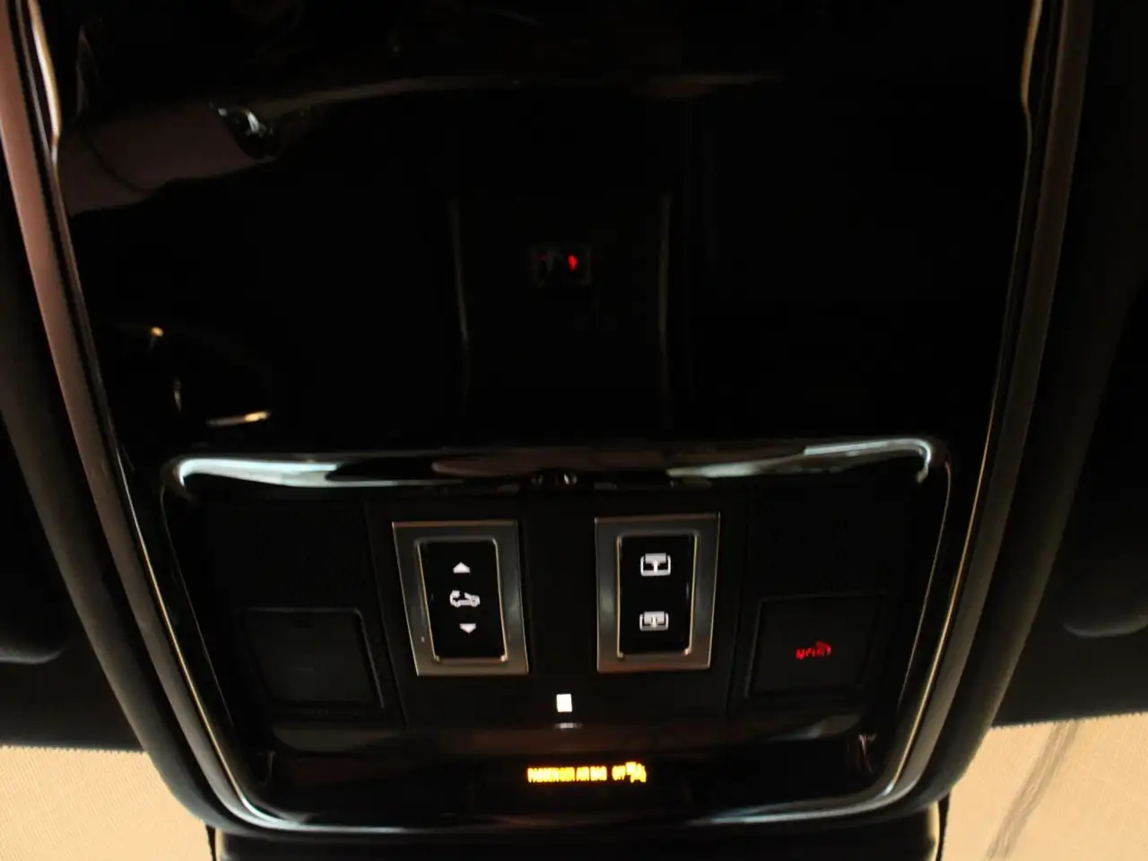 Land Rover Range Rover Velar снимка Land Rover Range Rover Velar