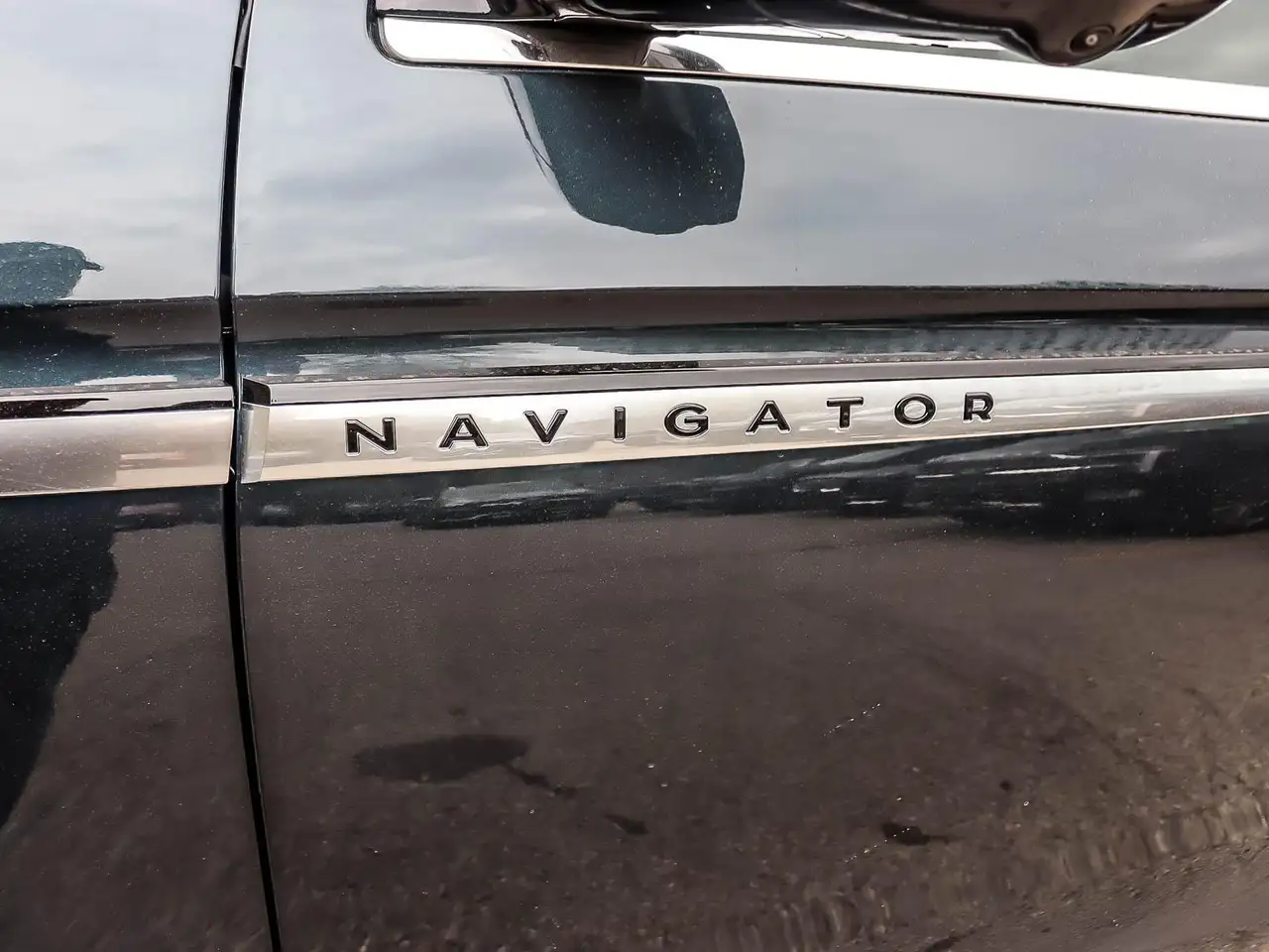Lincoln Navigator снимка Lincoln Navigator