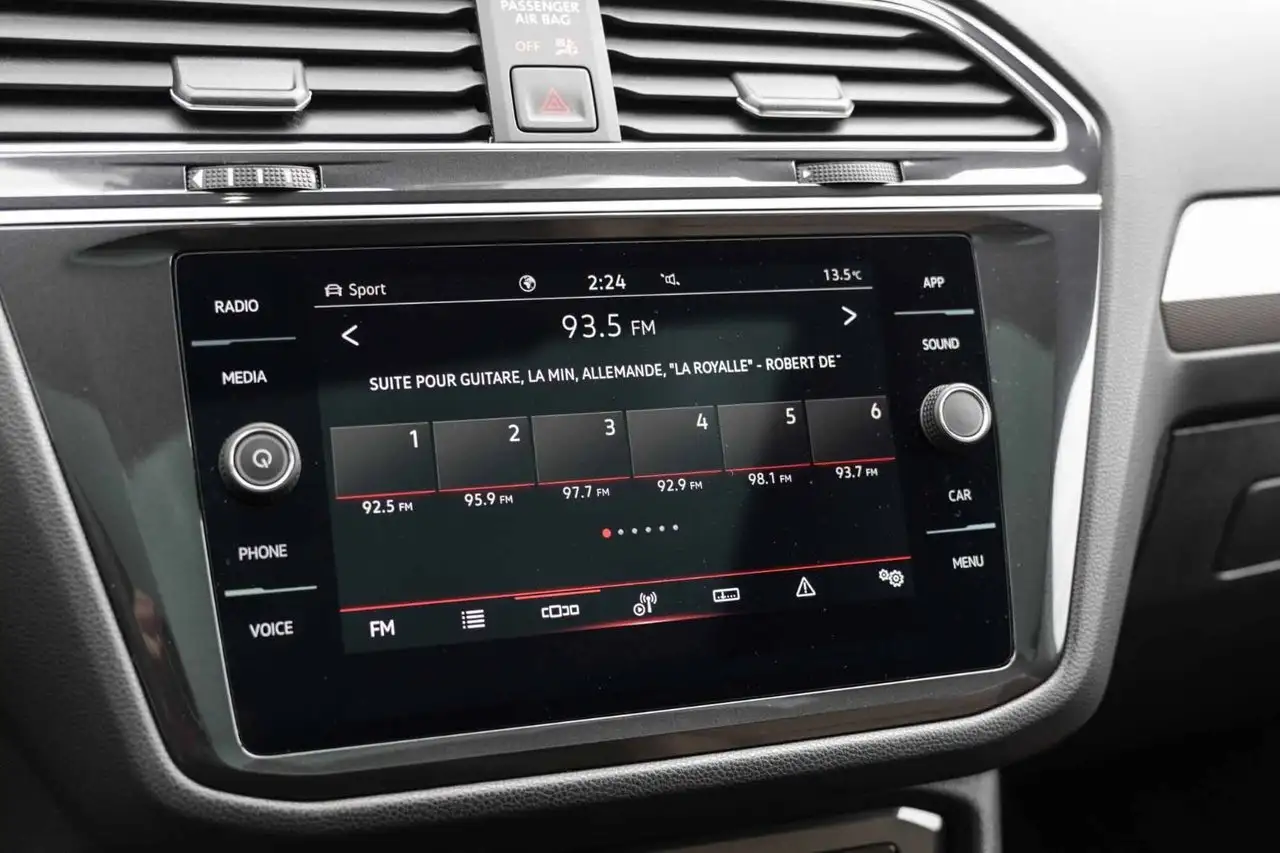 Volkswagen Tiguan снимка Volkswagen Tiguan