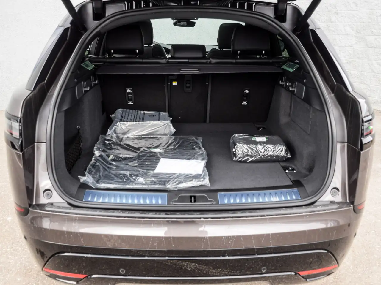 Land Rover Range Rover Velar снимка Land Rover Range Rover Velar