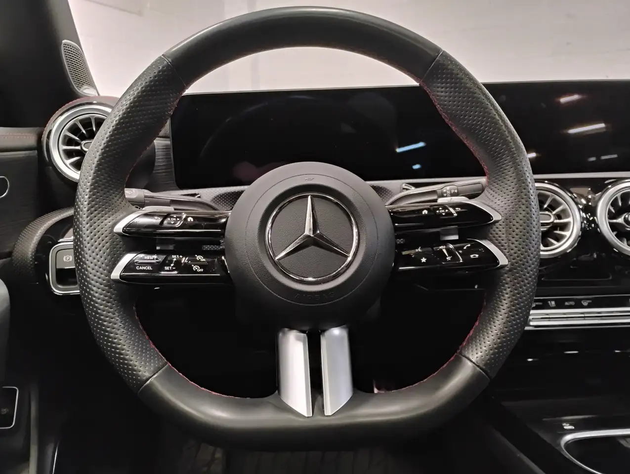 Mercedes-Benz CLA fotografie Mercedes-Benz CLA