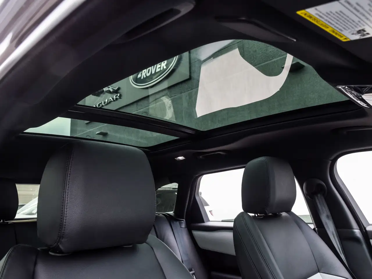 Land Rover Range Rover Velar снимка Land Rover Range Rover Velar