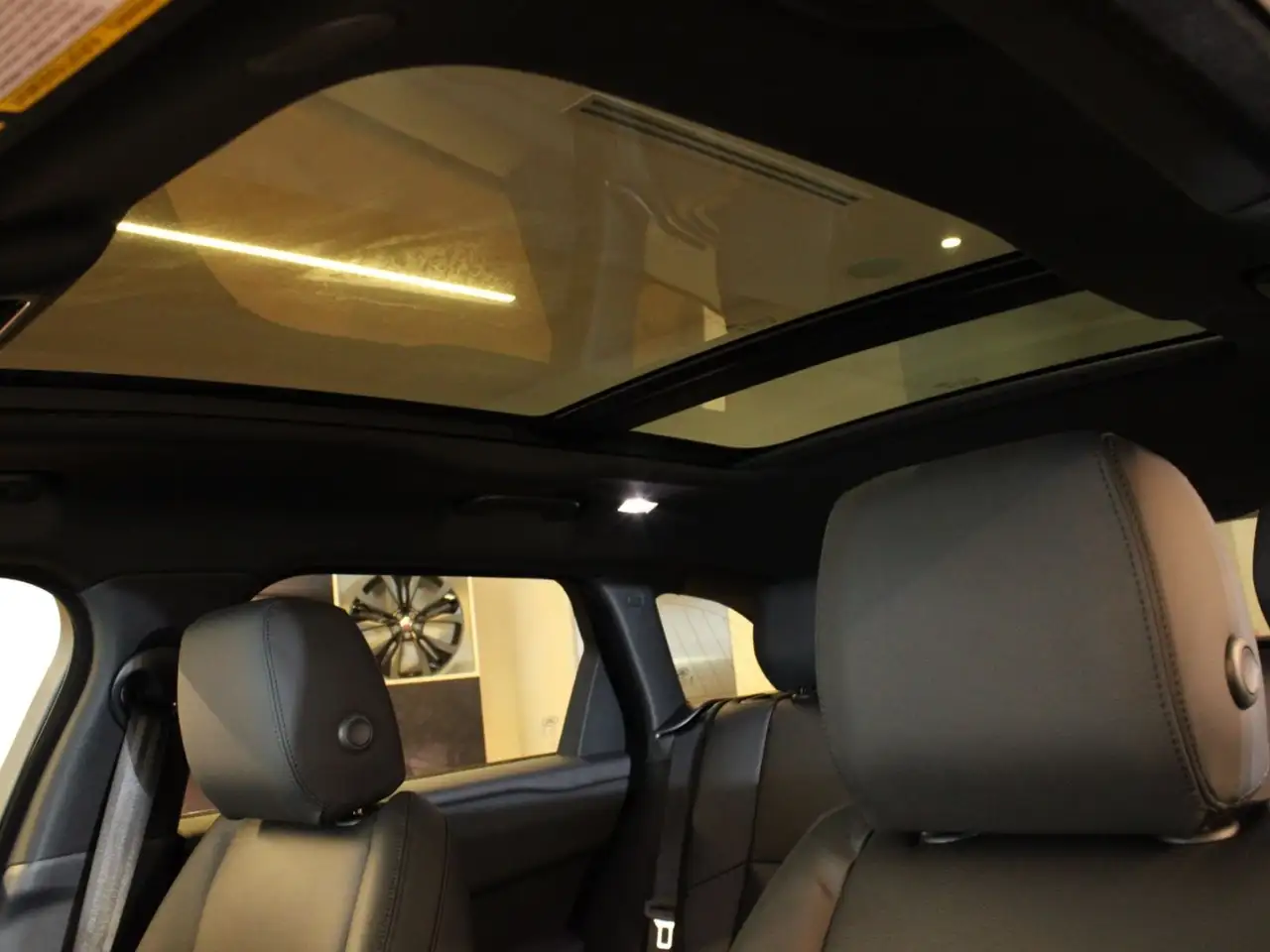 Land Rover Range Rover Velar снимка Land Rover Range Rover Velar