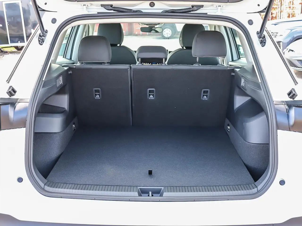 Volkswagen Tiguan снимка Volkswagen Tiguan