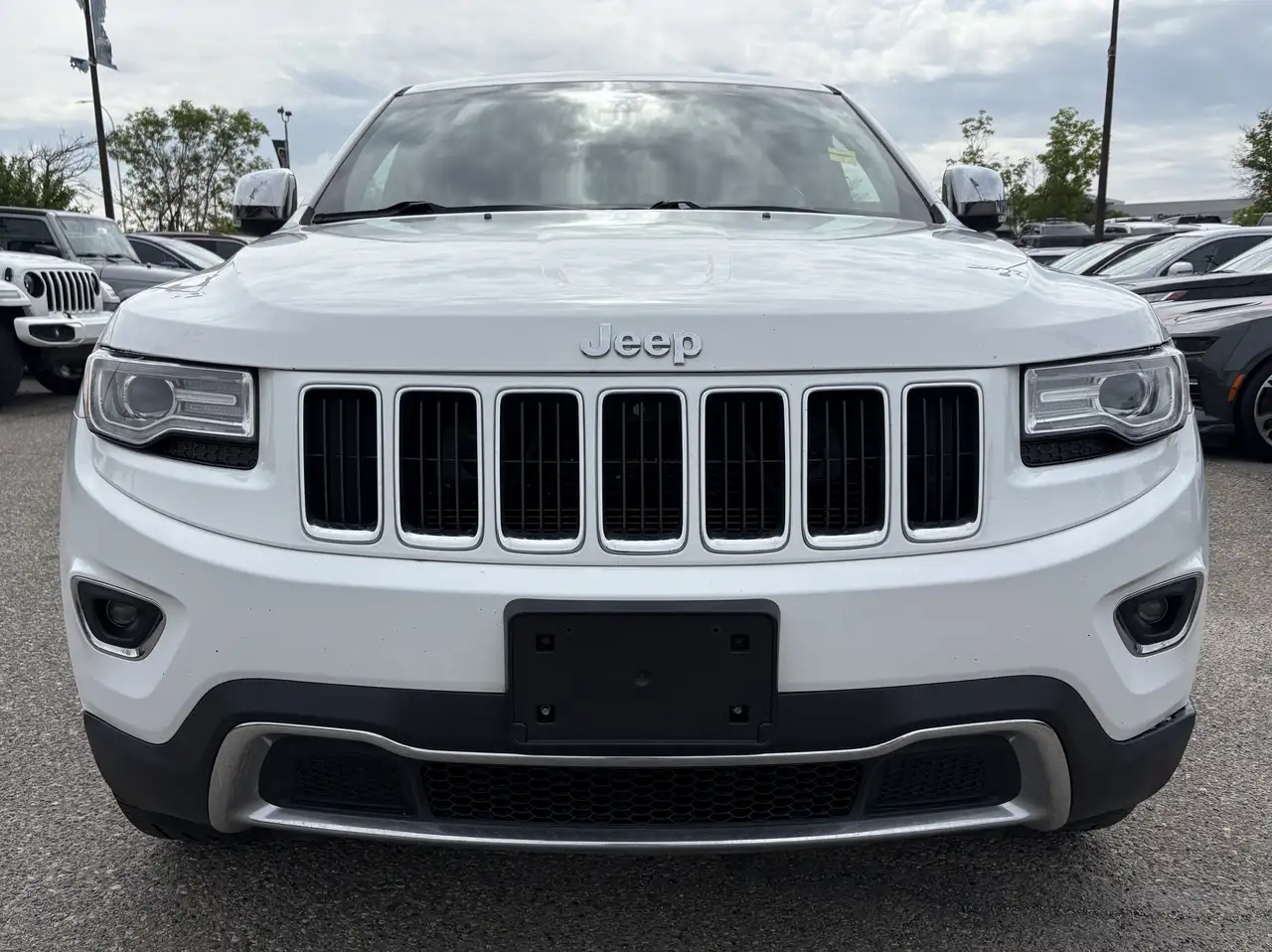 Jeep Grand Cherokee снимка Jeep Grand Cherokee