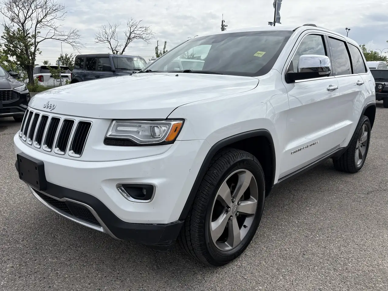 Jeep Grand Cherokee снимка Jeep Grand Cherokee