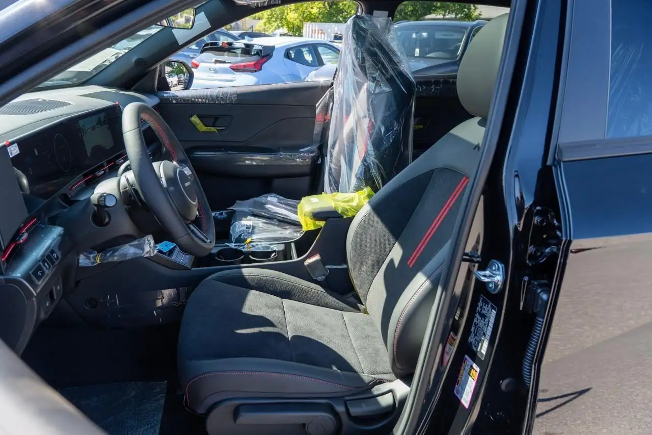 Hyundai KONA photo Hyundai KONA