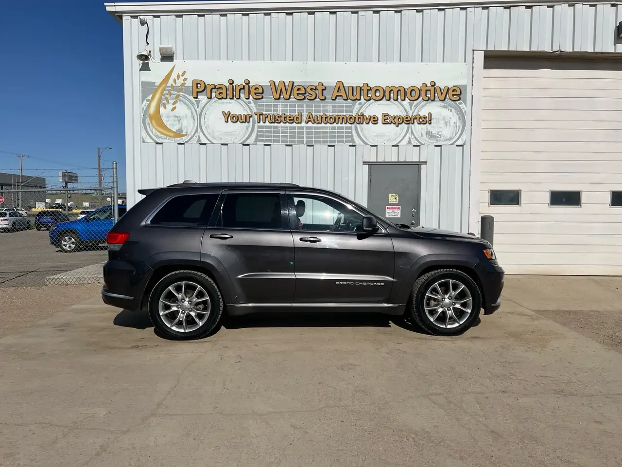 Jeep Grand Cherokee photo Jeep Grand Cherokee