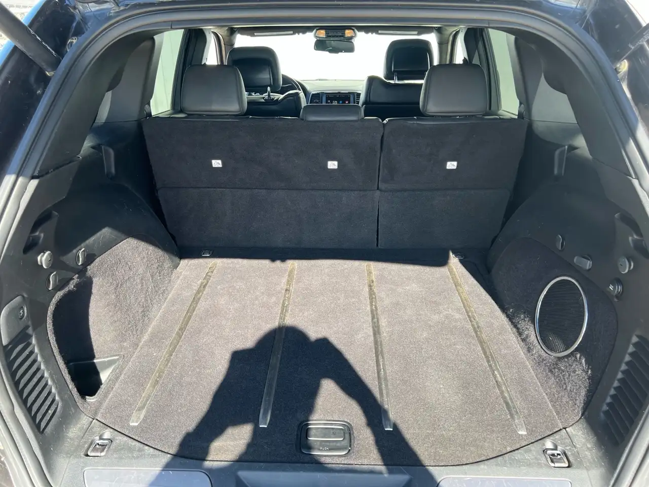 Jeep Grand Cherokee photo Jeep Grand Cherokee
