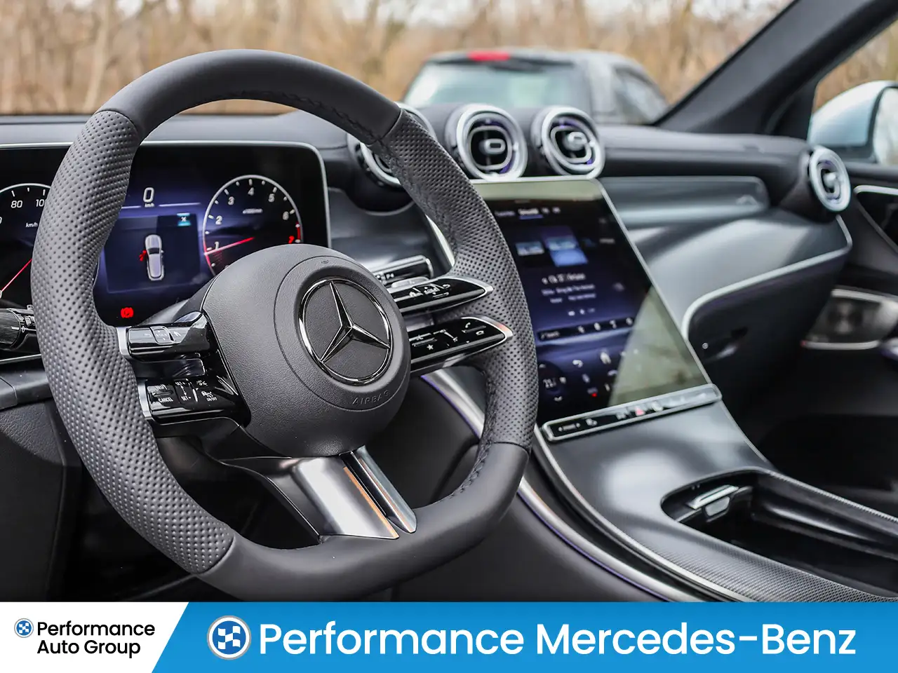 Mercedes-Benz GLC снимка Mercedes-Benz GLC