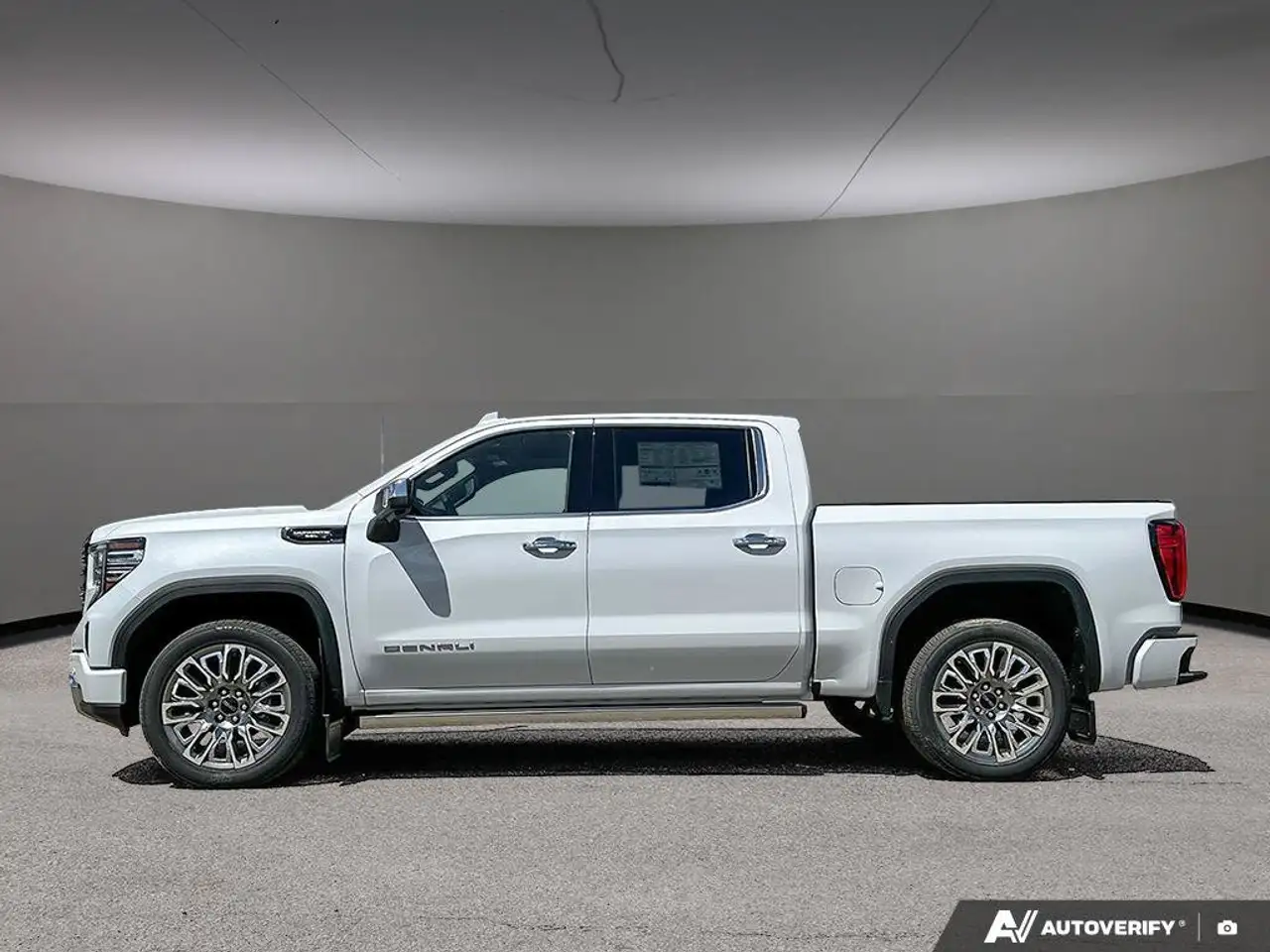 GMC Sierra 1500 photo GMC Sierra 1500