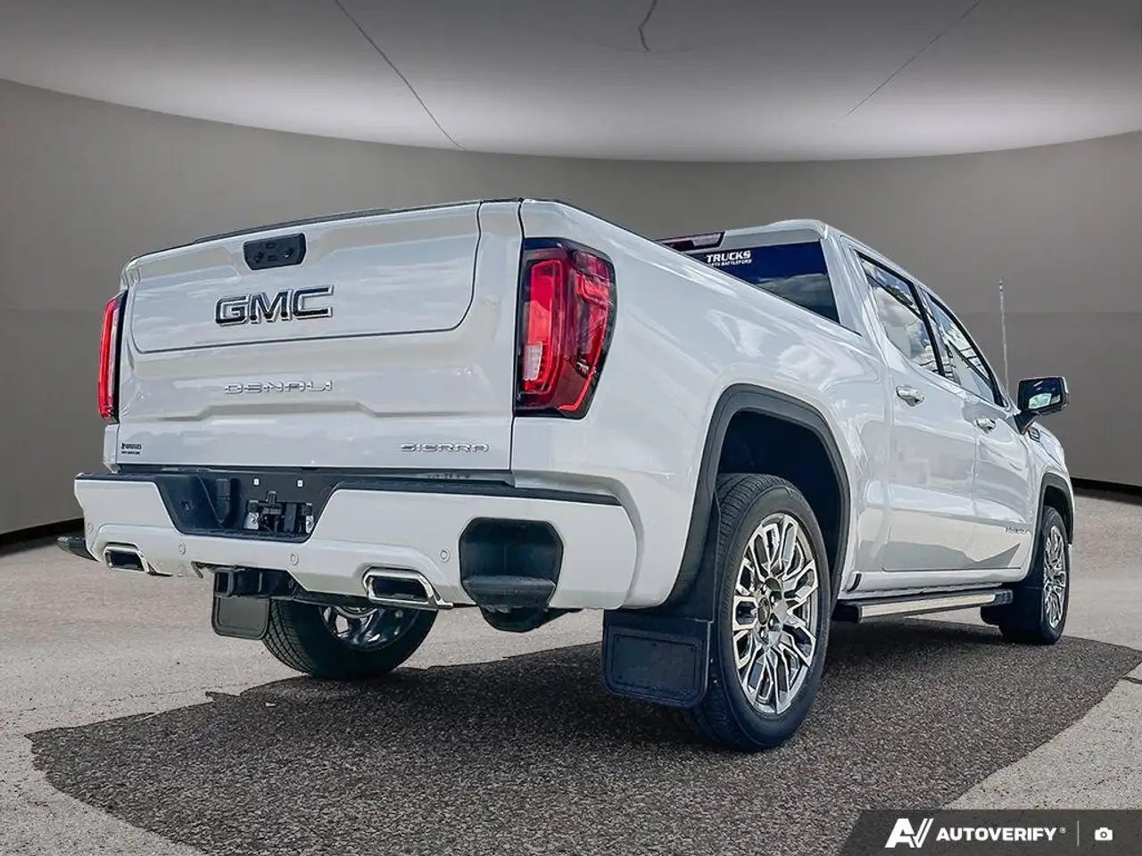 GMC Sierra 1500 photo GMC Sierra 1500