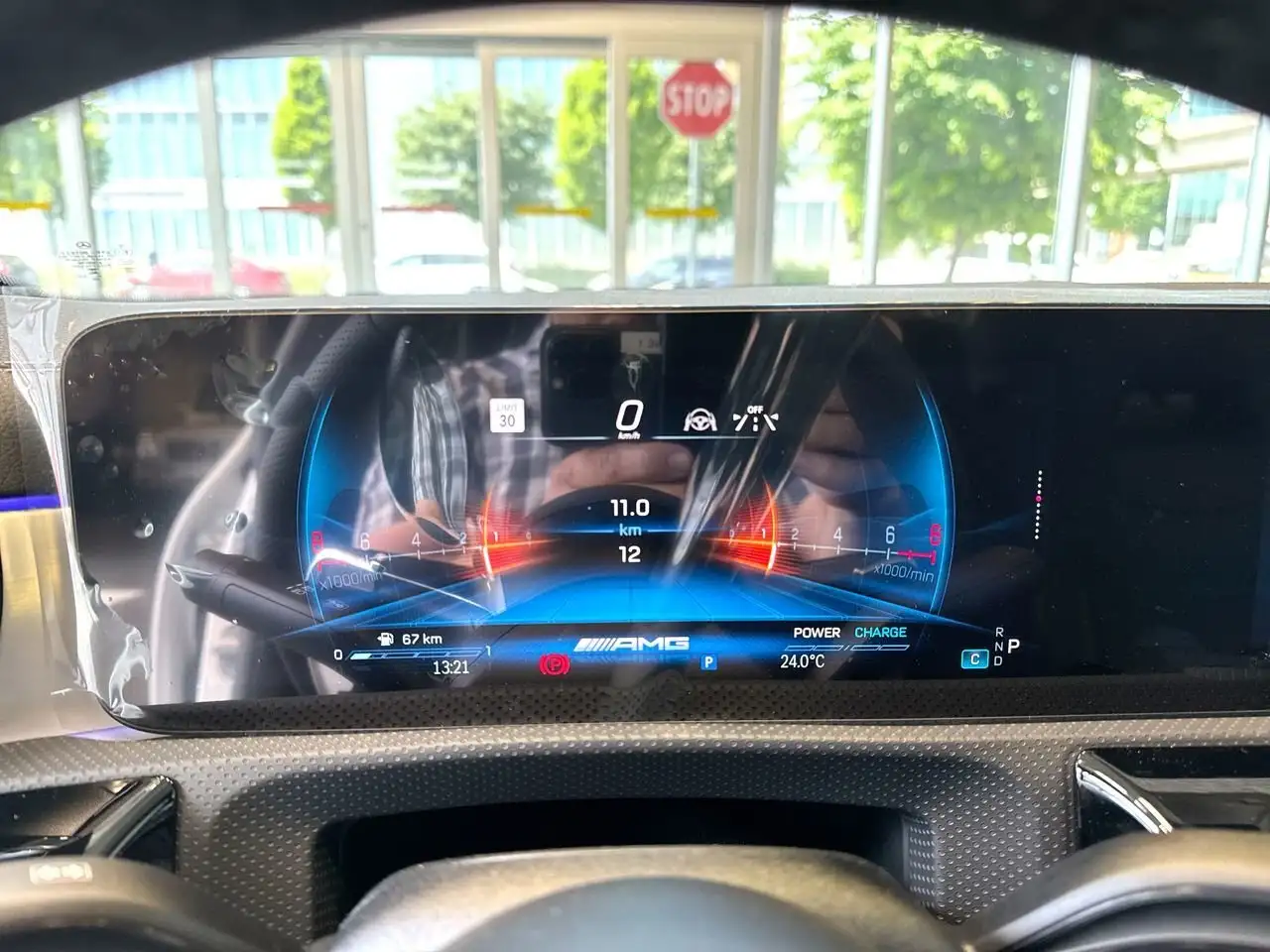 Mercedes-Benz CLA снимка Mercedes-Benz CLA