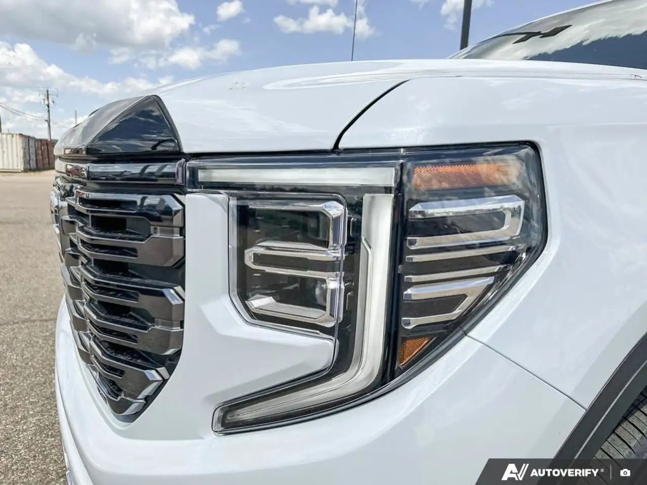GMC Sierra 1500 photo GMC Sierra 1500