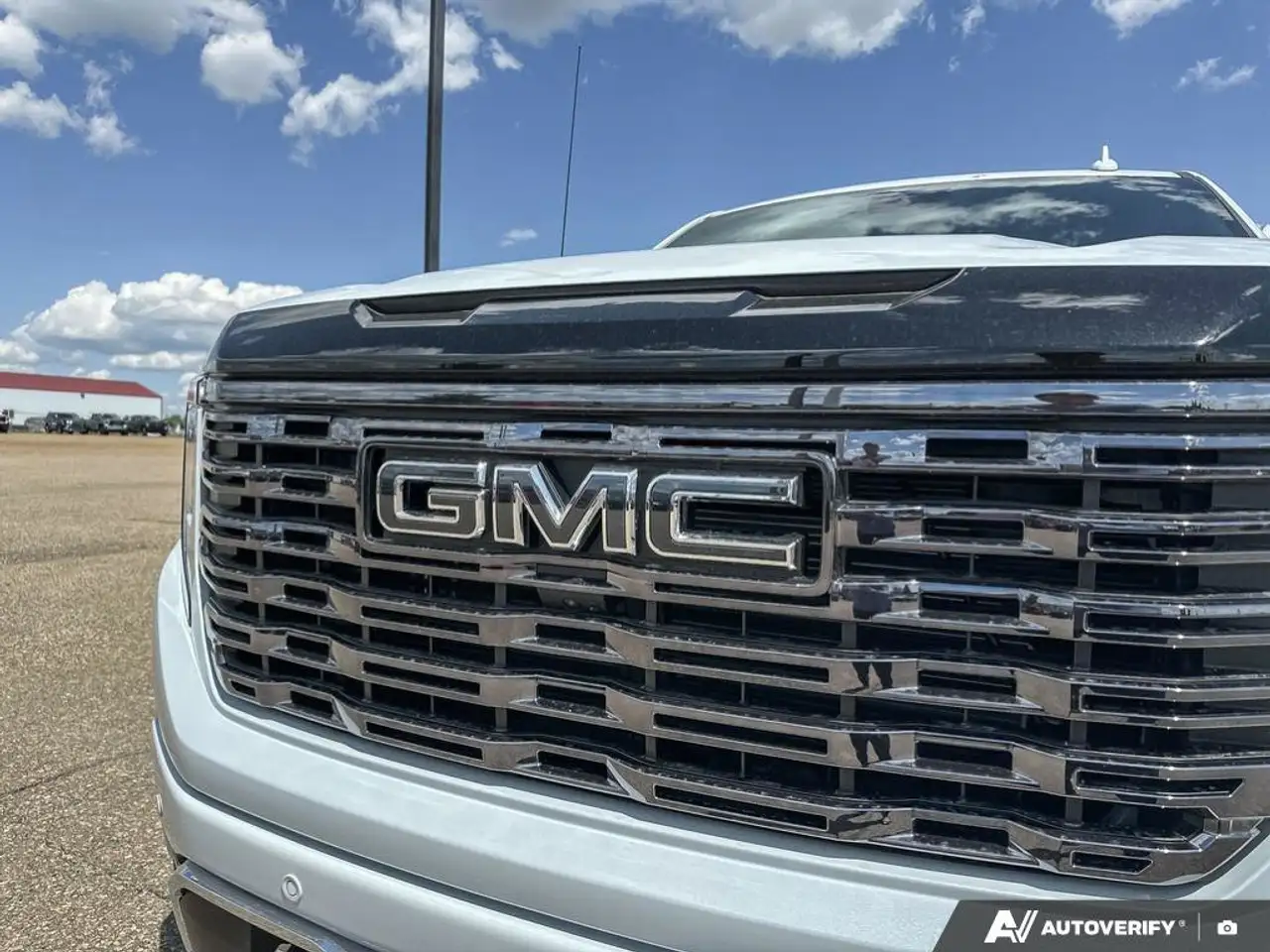 GMC Sierra 1500 photo GMC Sierra 1500