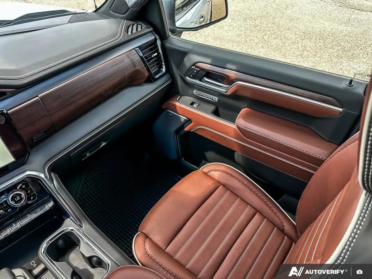 GMC Sierra 1500 photo GMC Sierra 1500