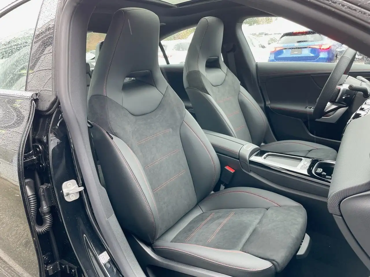 Mercedes-Benz CLA fotografie Mercedes-Benz CLA