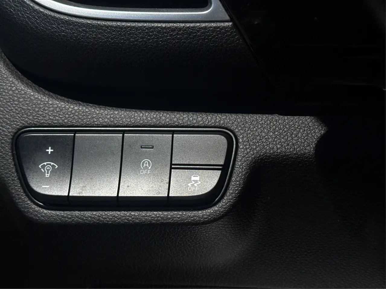 Kia Seltos снимка Kia Seltos