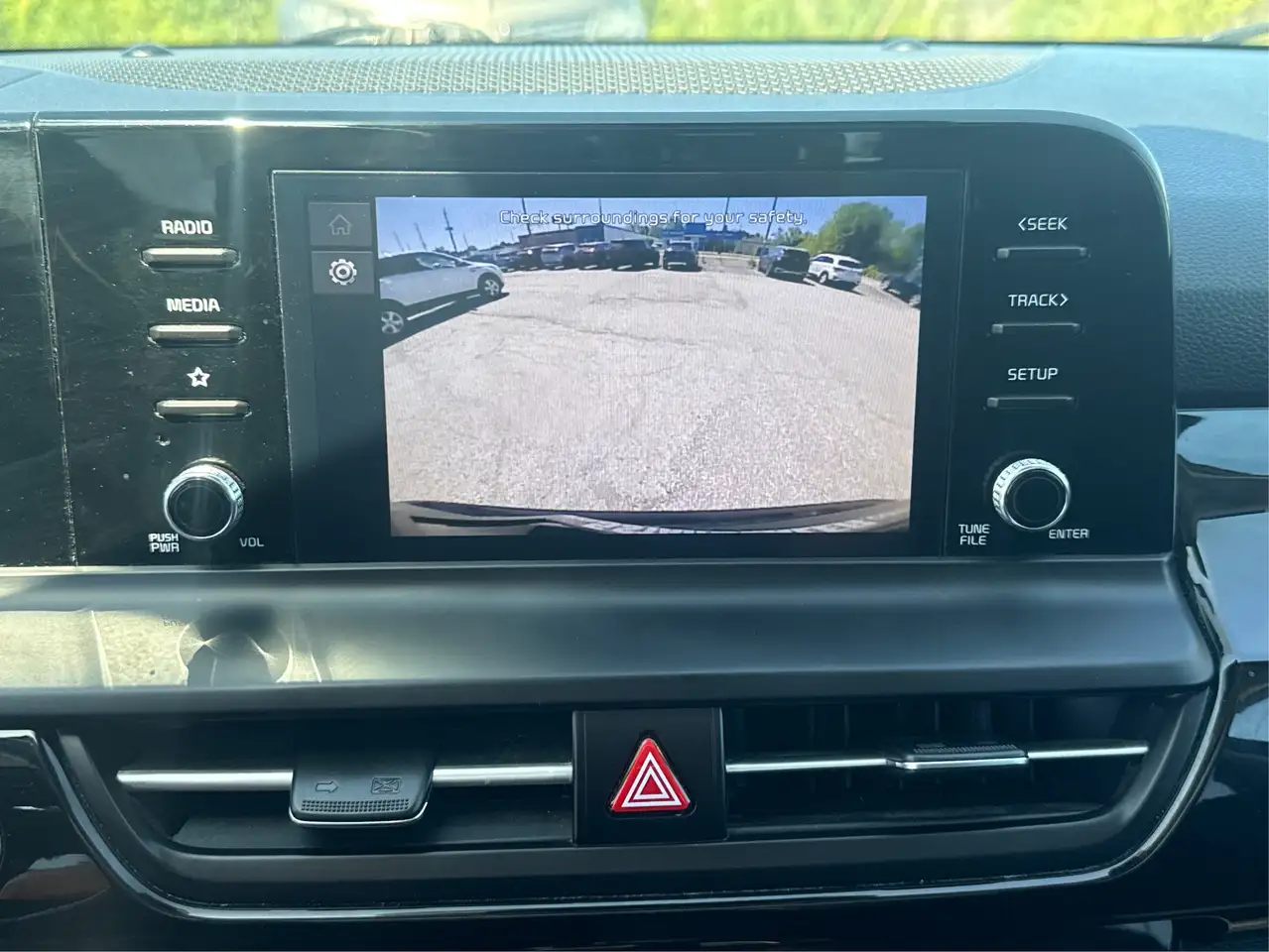 Kia Seltos снимка Kia Seltos