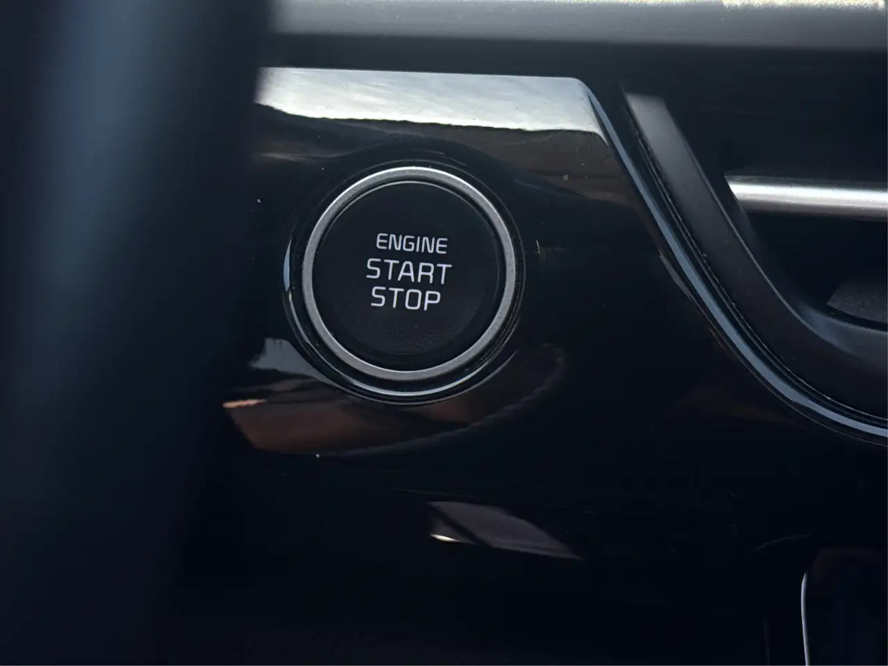 Kia Seltos снимка Kia Seltos