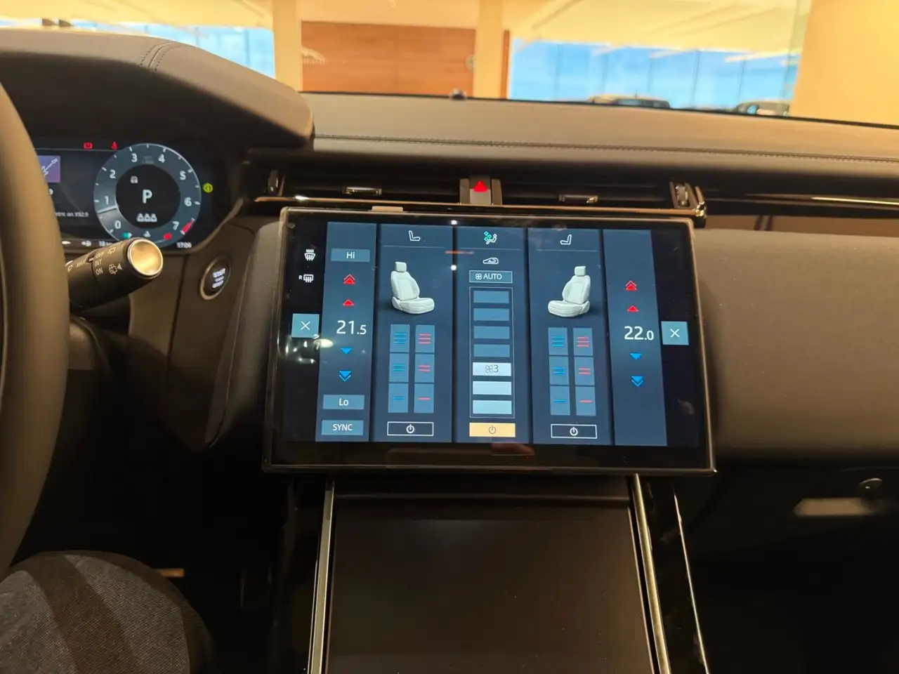 Land Rover Range Rover Velar снимка Land Rover Range Rover Velar