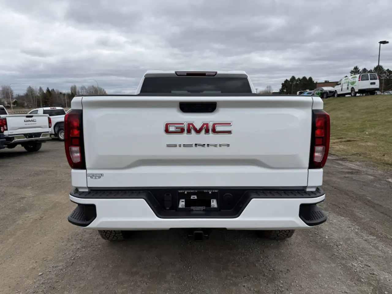GMC Sierra 1500 снимка GMC Sierra 1500