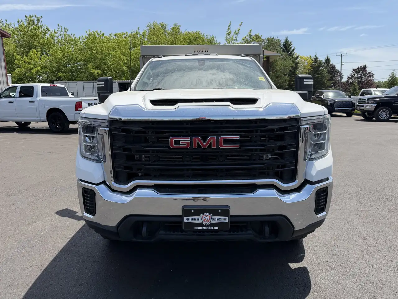 GMC Sierra 3500HD fotografie GMC Sierra 3500HD