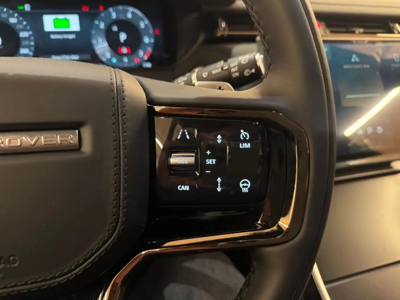 Land Rover Range Rover Velar снимка Land Rover Range Rover Velar