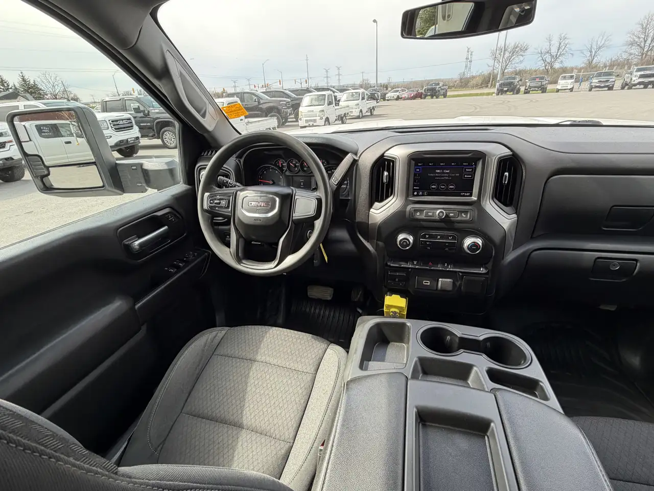 GMC Sierra 3500HD fotografie GMC Sierra 3500HD