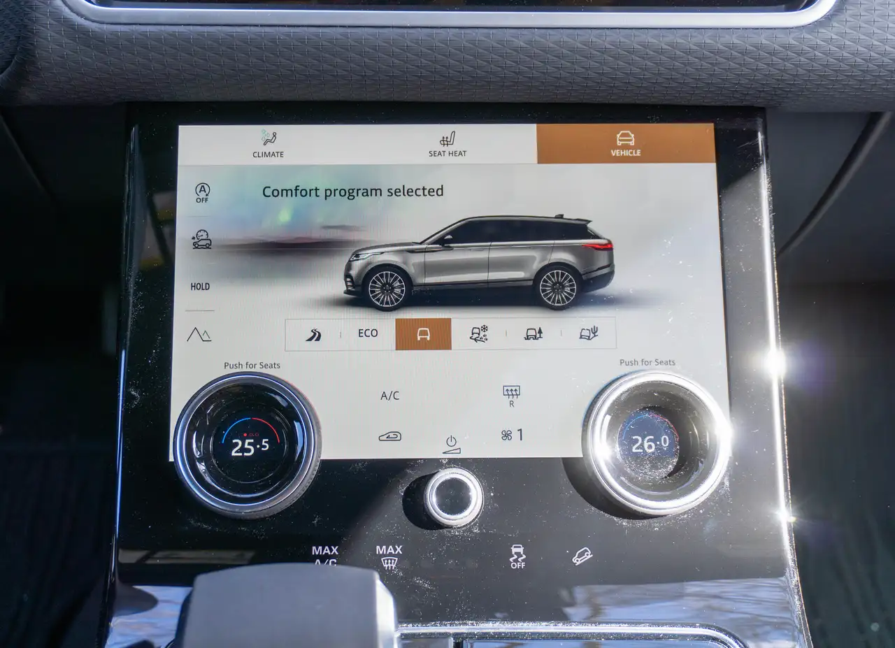 Land Rover Range Rover Velar снимка Land Rover Range Rover Velar