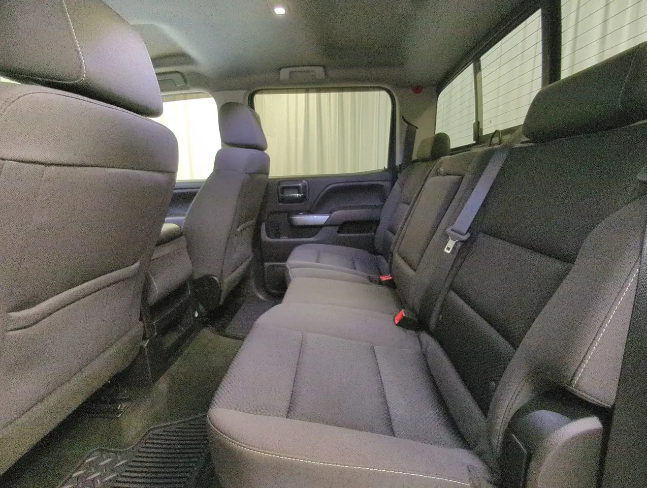 Chevrolet Silverado 1500 снимка Chevrolet Silverado 1500