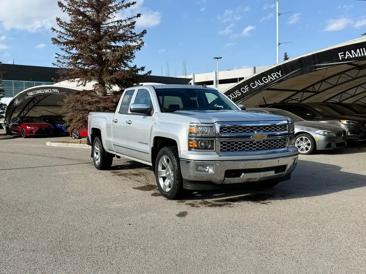 Chevrolet Silverado 1500 photo Chevrolet Silverado 1500