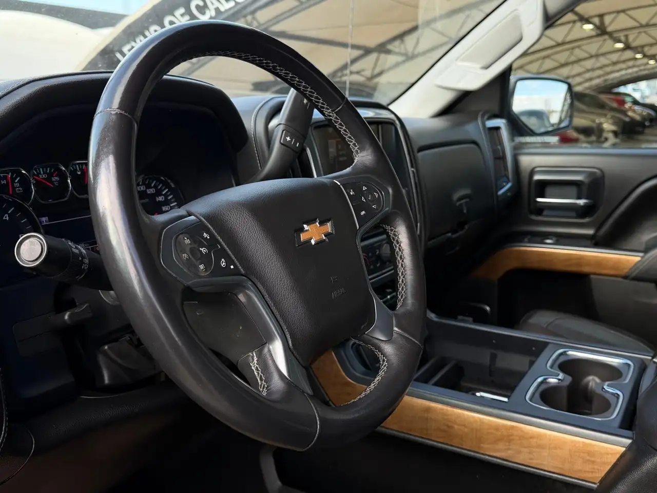 Chevrolet Silverado 1500 photo Chevrolet Silverado 1500