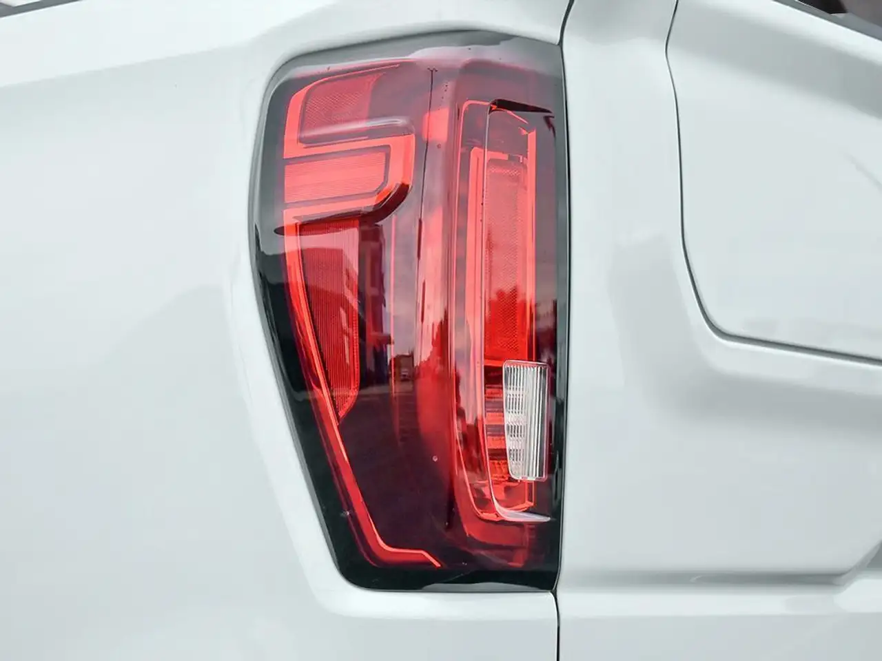 GMC Sierra 1500 photo GMC Sierra 1500