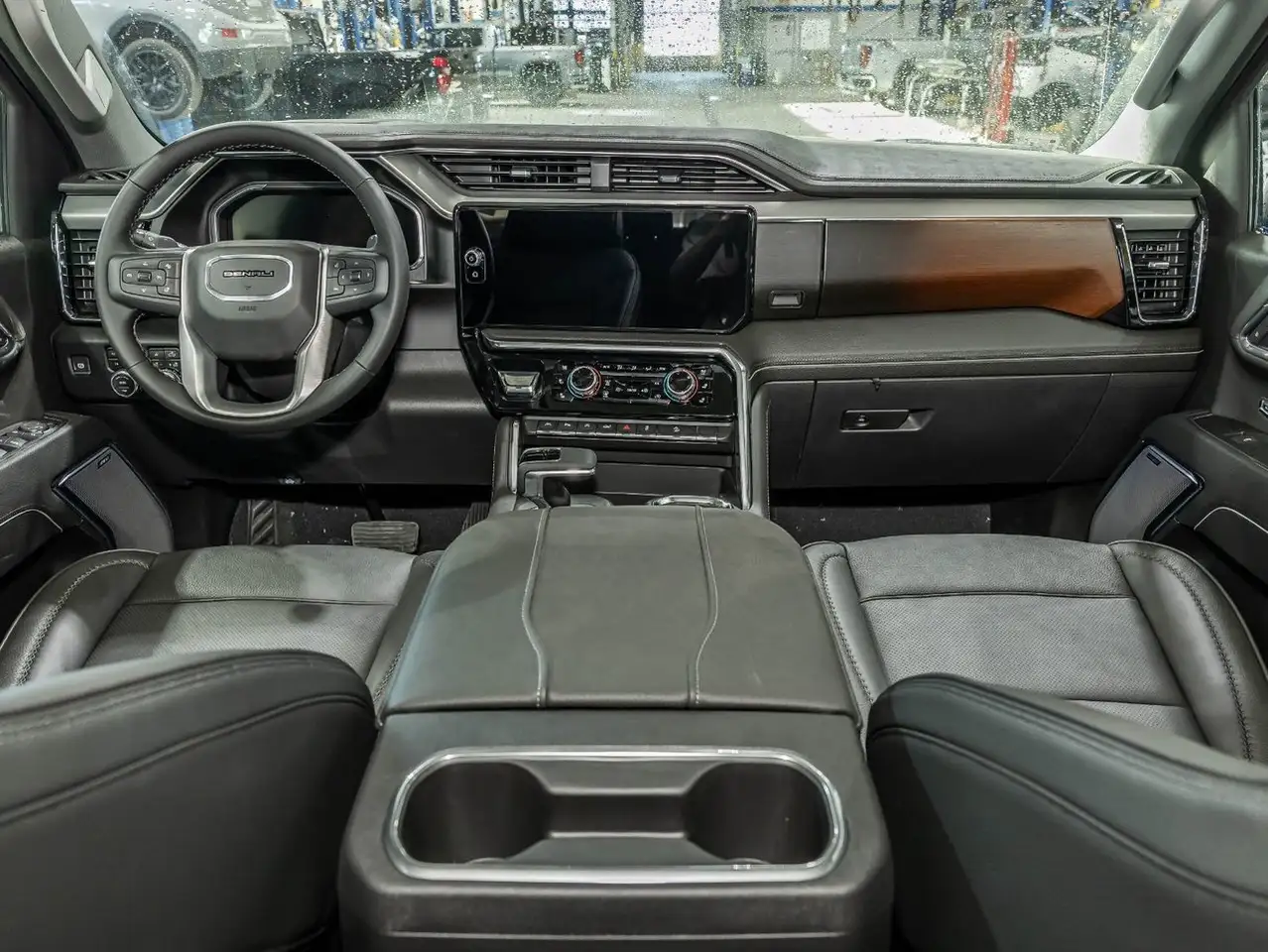 GMC Sierra 1500 снимка GMC Sierra 1500