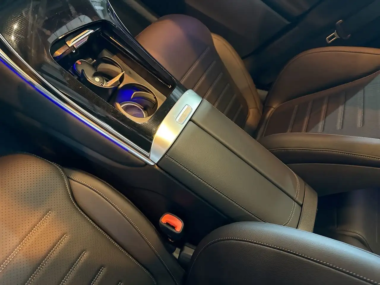 Mercedes-Benz GLC fotografie Mercedes-Benz GLC